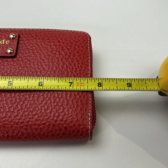 NWOT Kate Spade Red Pebbled Leather Wallet - Picture 4 of 5